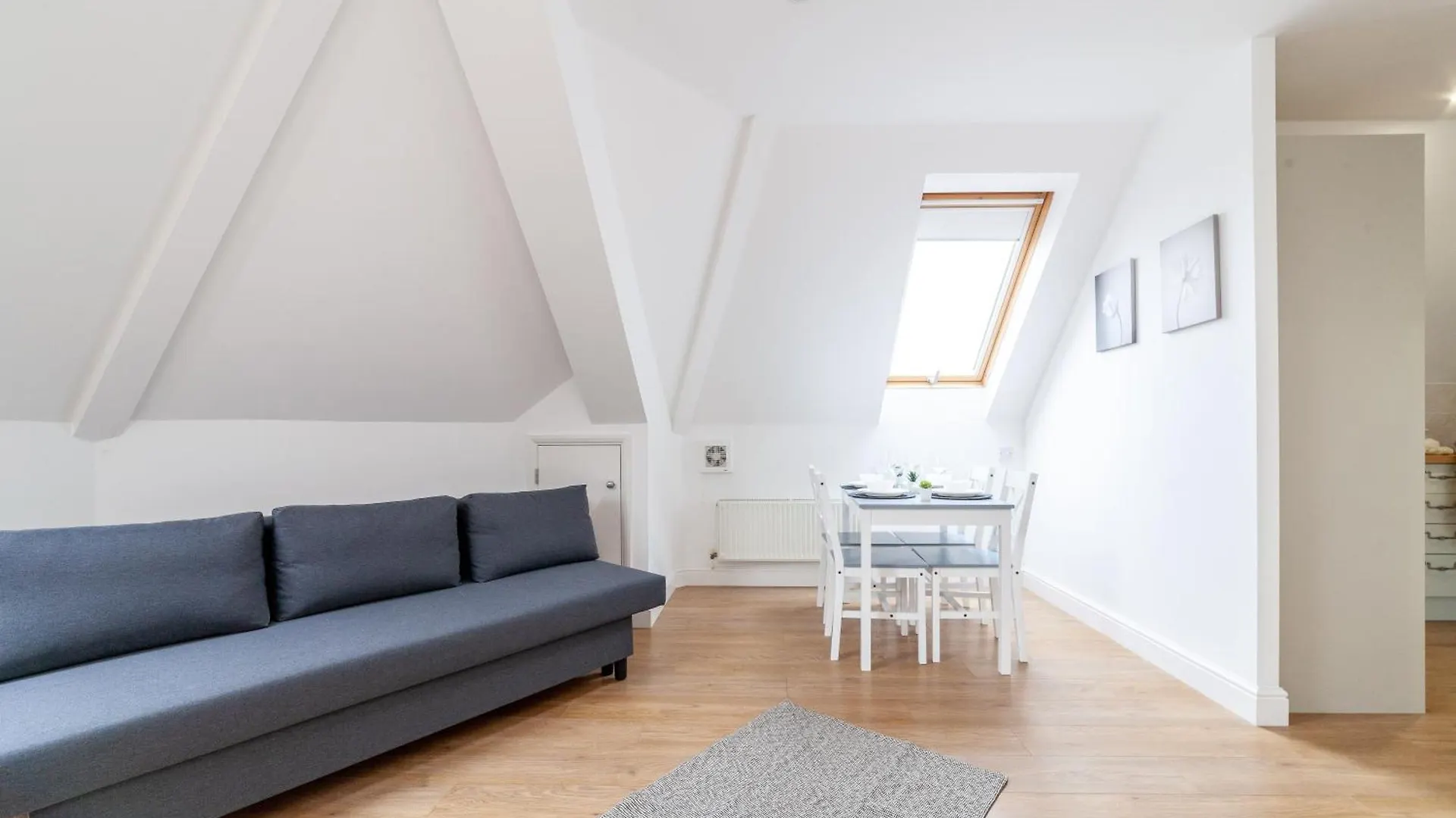 Great 1 Bedroom In Hounslow With Free Parking Abbey Wood 0*,