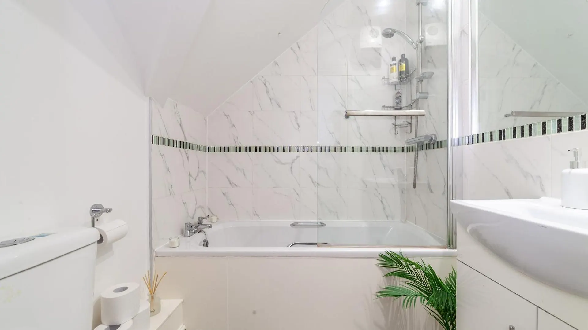 Great 1 Bedroom In Hounslow With Free Parking Abbey Wood 0*,  Verenigd Koninkrijk